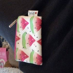 Cosmetic bag